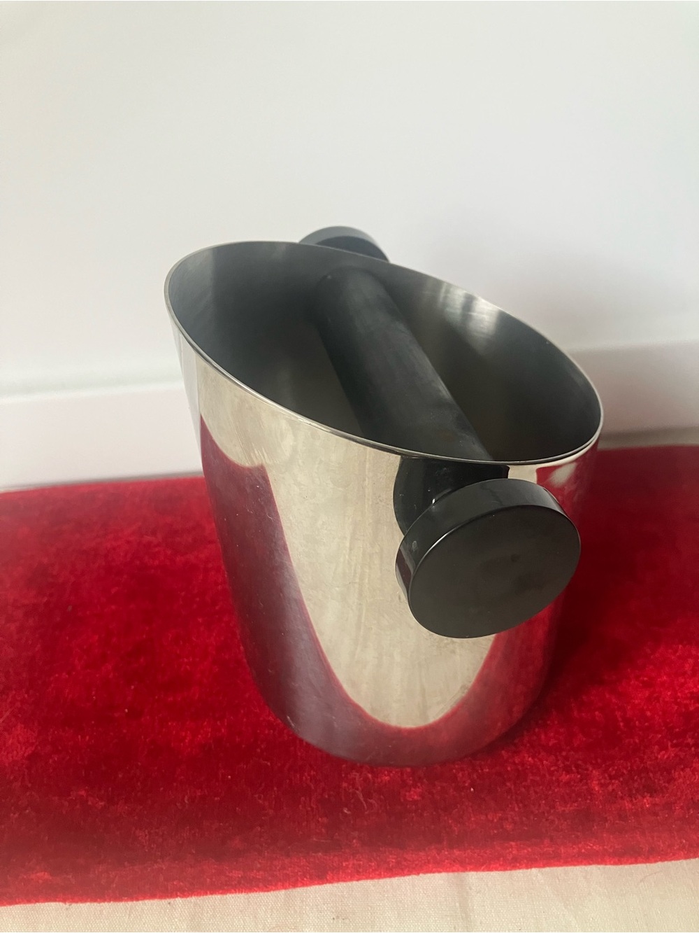 DeLonghi Stainless Steel Espresso Coffee Knock Box DLSC059 Mirror Polish Ground.